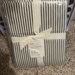 Wheaton Stripe Queen Sheet Set
